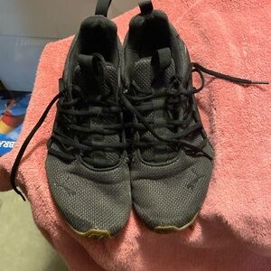 PUMA MEN’S TENNIS SHOES